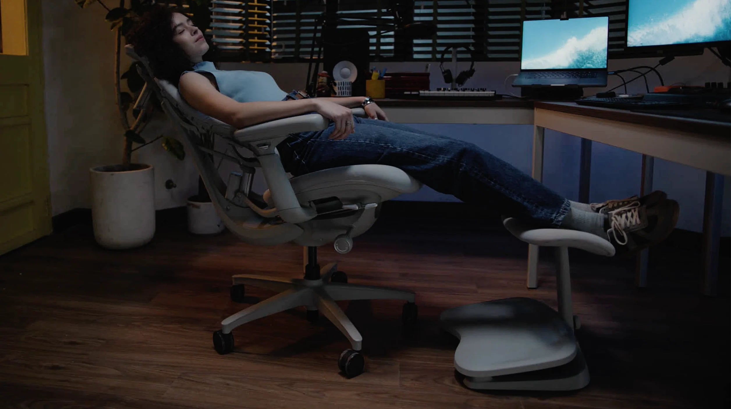 LiberNovo StepSync Footrest For Omni – LiberNovo Malaysia LiberNovo StepSync Footrest For Omni – LiberNovo Malaysia